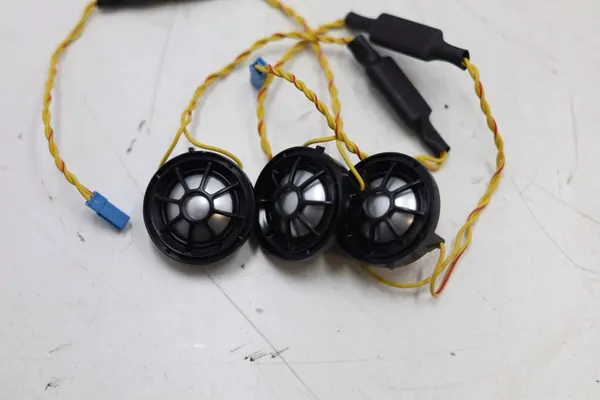 OEM 65748393 BMW Harman Kardon Luidspreker Versterker image 9