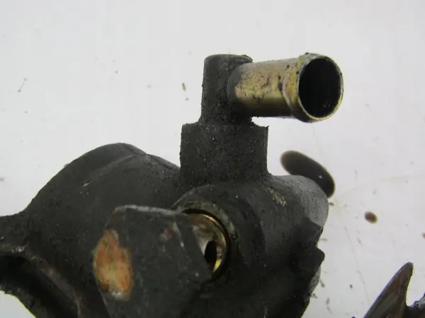 VW Volkswagen Polo 3 Bomba de Direção Assistida 1.9 TDI image 3