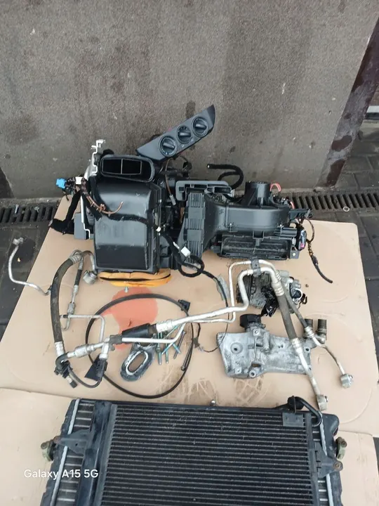 Climatisation complète VW Polo 9N 1.4 16V image 3