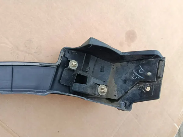 Etupuskuri oikea Toyota RAV 4 IV 15-- OEM 7560142100 image 7