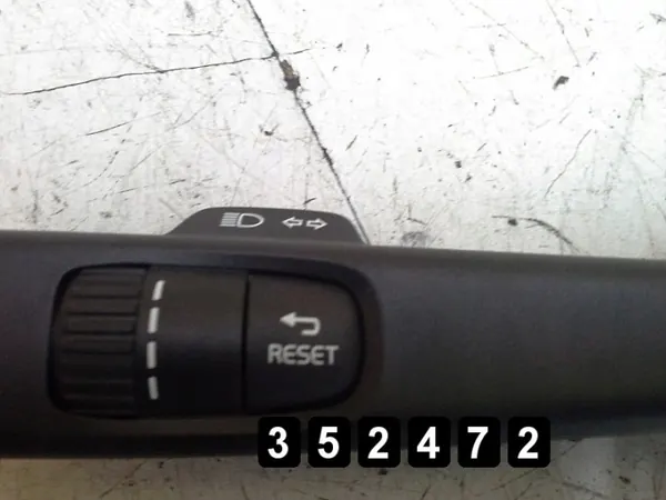 Interruptor Volvo OEM AM-352472 para V40 2013 image 3