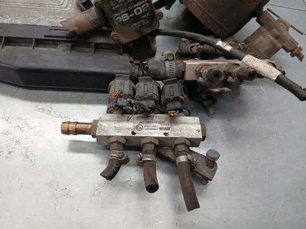 Kit LPG FORD para Galaxy I 01R 2.8B Familiar image 3