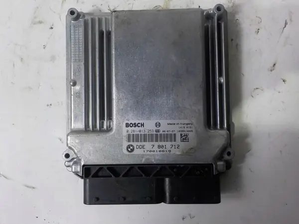 Ordinateur BMW 3.0 OEM 0281013253 pour Série 5 E60 image 2