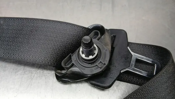 Cinto de segurança traseiro esquerdo OEM 13290256 Opel image 4