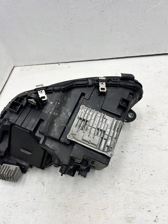 MERCEDES C KLASA W205 RECHTER LED KOPLAMP HIGH PER image 10