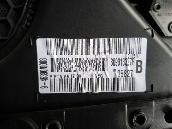 Linker voorportierbekleding Renault Megane III 5D OEM 809018327R image 4