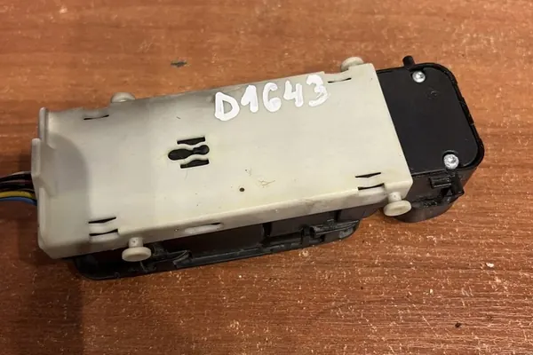 Schakelaar MERCEDES-BENZ C (W203) A2038200110 image 5