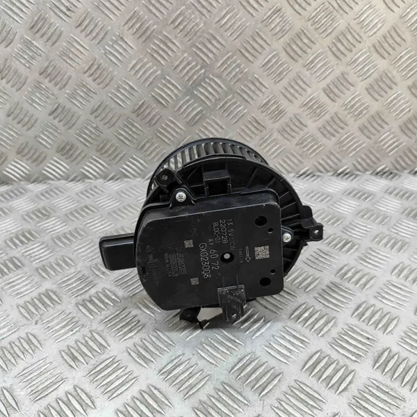 Ventilador de aquecimento BMW X7 G07 2022 image 4