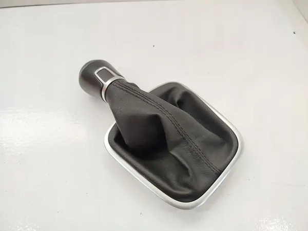 Vaihdekepin Suojus Volkswagen Polo V 6R0711456B image 3