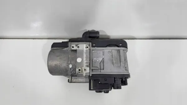 Standkachel (Webasto) Land Rover Defender OEM M8B218K463AA image 3