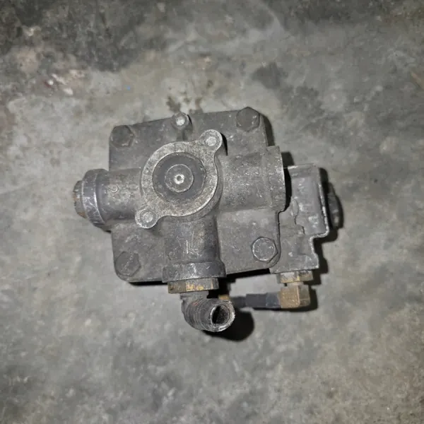 EPB-jarruventtiili OEM 0044299144 Actros MP2/MP3:lle image 4
