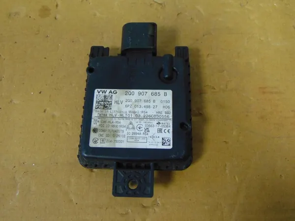 Spurwechselassistent Volkswagen OE 2Q0907685B image 2