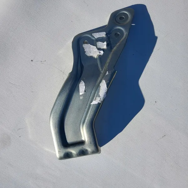 Suporte tanque AdBlue Mercedes OEM A2534750427 image 2