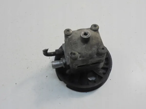 Bomba de direção assistida Volvo V70 2 OE 8683376 image 2