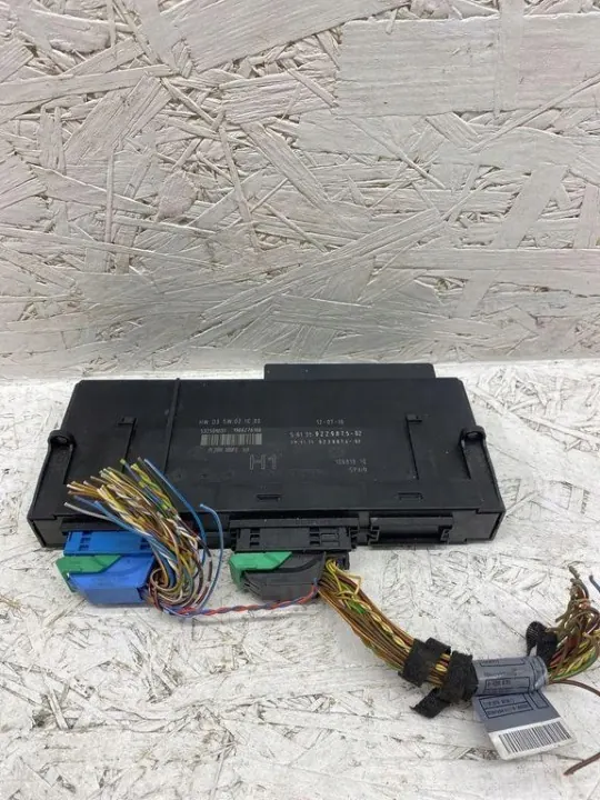 Módulo Confort BMW OEM 61359229875 para Serie 3 image 2