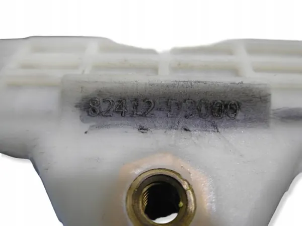 Fram höger dörrruta OEM 82413J5000 Kia Stinger image 7
