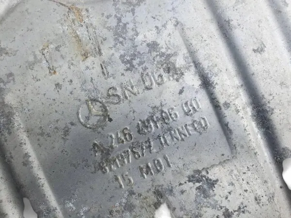 Mercedes Uitlaatdemper OEM A2464910600 - Gebruikt image 9