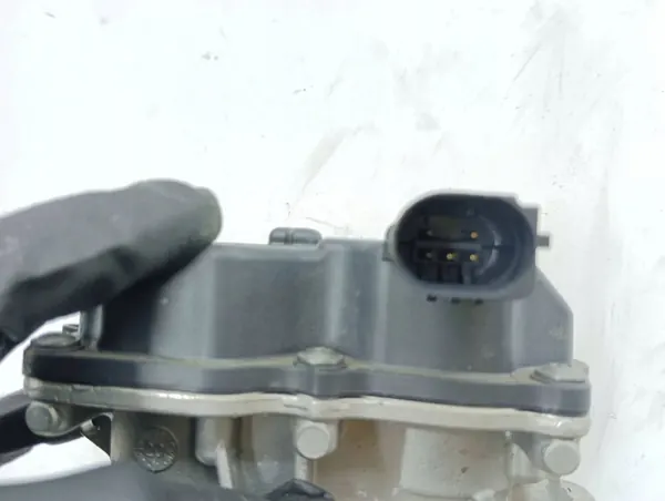 EGR-venttiili Audi A3 8Y 2021 OEM 05L131501M image 6