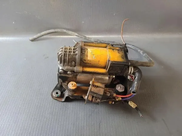 Compresseur de suspension BMW 5 TOURING 6898429 image 2