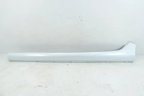 OEM 764197005R Faldón izquierdo para Renault Zoe image 2