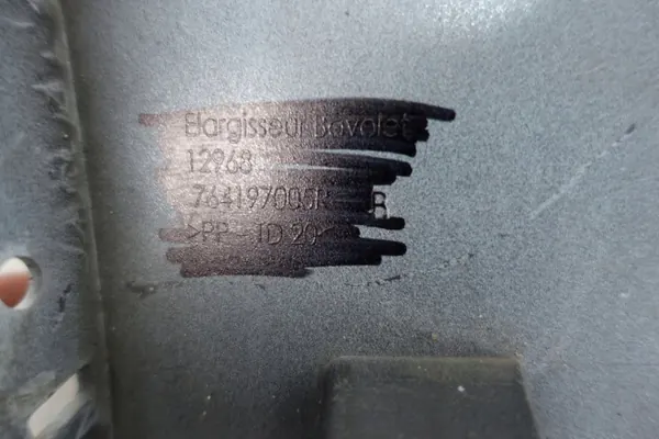 OEM 764197005R Faldón izquierdo para Renault Zoe image 8