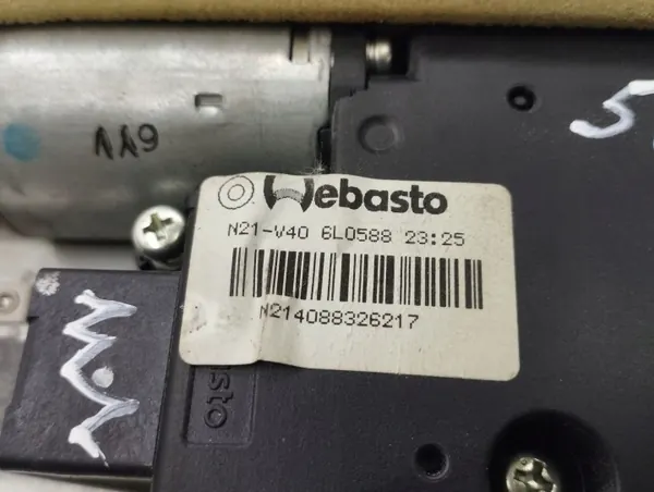 Nissan Murano Z50 2007 Schiebedachmotor OEM N21V406L0588 image 5