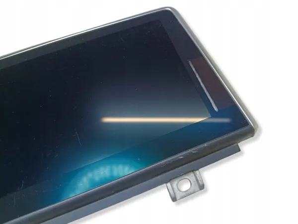 BMW Navigationsdisplay OEM Q185 für F45/F48 image 4