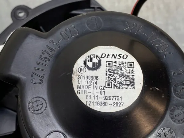 Motor do soprador Mini OE OEM CZ1163602027 - Usado image 4
