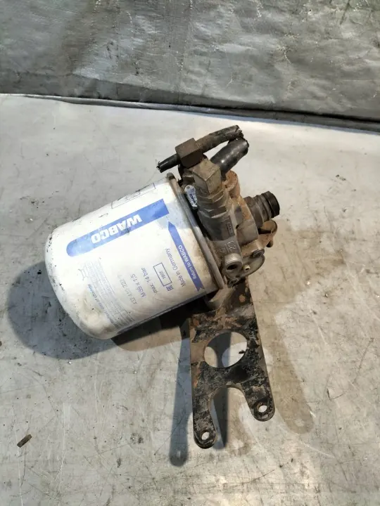 Base do secador MAN TGS TGX OEM 4324101200 image 8