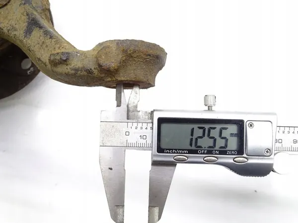 Mozzo di sterzo anteriore destro Audi A3 8V VW Golf VII image 4