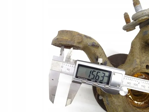 Mozzo di sterzo anteriore destro Audi A3 8V VW Golf VII image 5