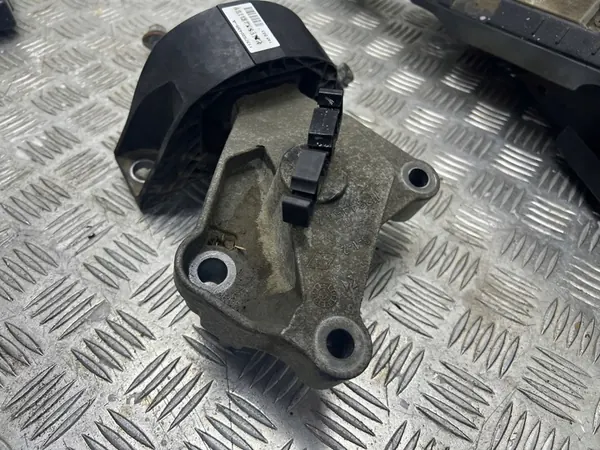 Renault OE 112844547R 113752043R image 2