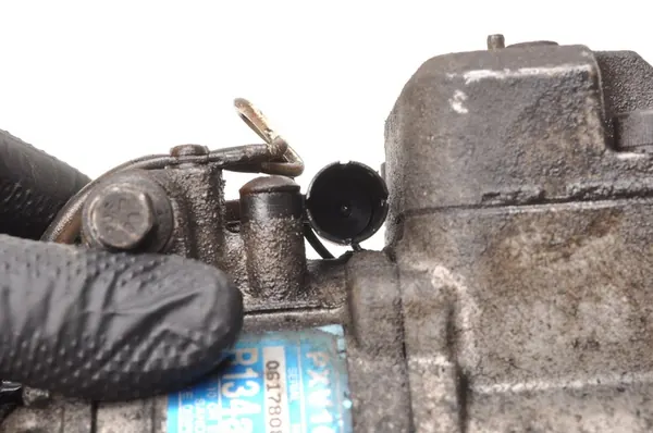 Ilmastointikompressori Land Rover Freelander JPB500120 image 6