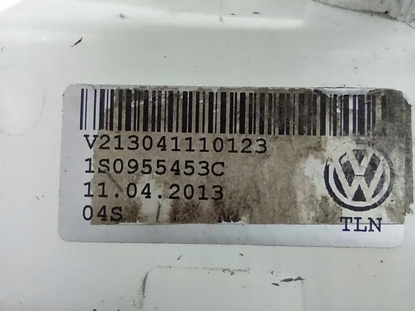 Puhdistusneste Säiliö Pumpulla VW Up Mii Citigo OEM image 5