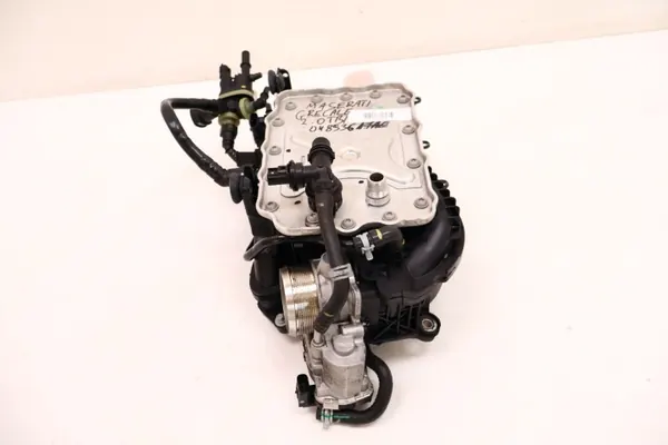 Maserati Grecale 2.0 MHEV Imukaari OEM 04893617AE image 10