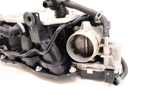 Maserati Grecale 2.0 MHEV Imukaari OEM 04893617AE image 9