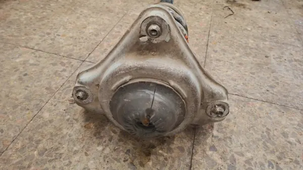 Amortecedor dianteiro esquerdo OEM 341822 Audi A6 C6 image 5