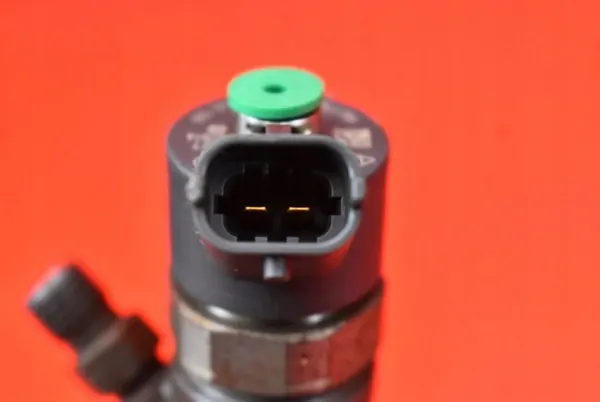 Inyector Diesel Bosch 0 445 110 328 image 10