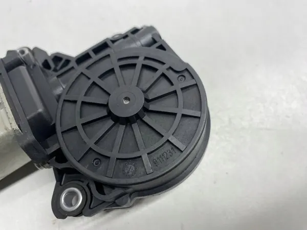 Audi A8 S8 D4 Arrêt de porte avant OEM 4F0887059 image 5
