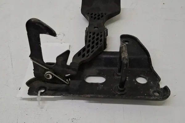 Huvlås Audi A4 2006 image 3