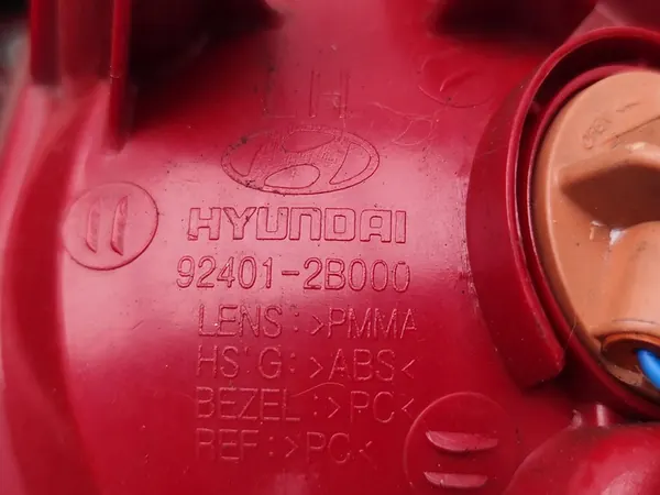 Hyundai Santa Fe Luz Trasera Izquierda 2006 92401-2B000 image 7