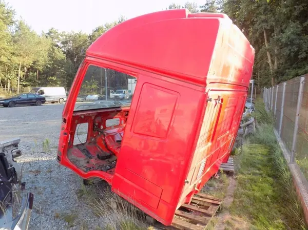 Cabine Iveco OE pour Stralis 450 E5 2007 - Occasion image 6