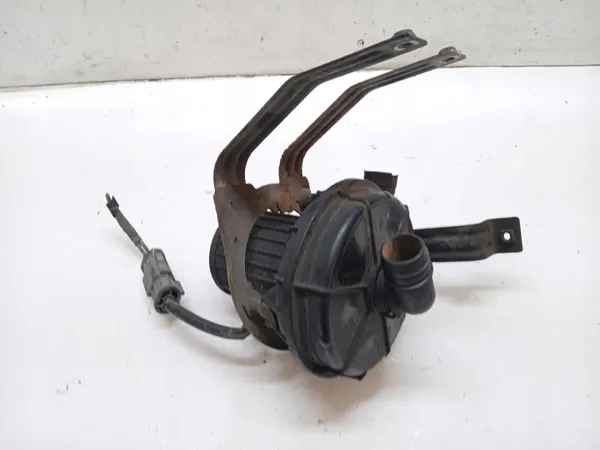 BMW Sekundärluftpumpe OEM 7508267 - Gebraucht image 2