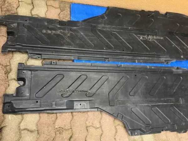 OEM A2136803906 Alustasuojus Mercedes E W213:lle image 5