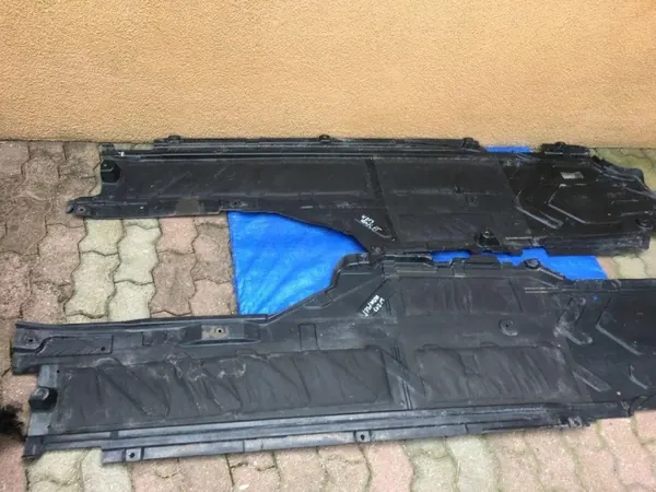 OEM A2136803906 Alustasuojus Mercedes E W213:lle image 6