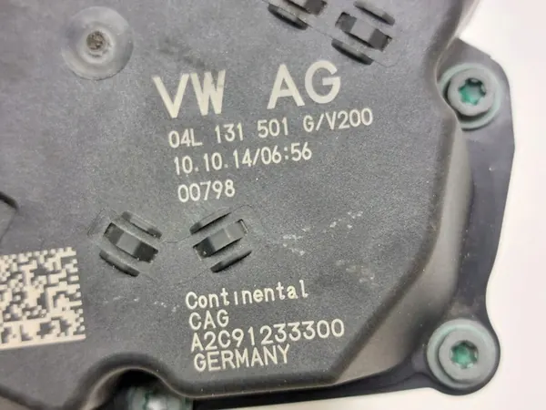 Volkswagen PASSAT B8 2017 EGR Pakokaasujäähdytin 04L131512E image 6