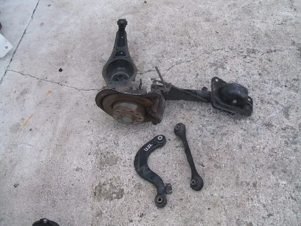 SKODA YETI VW BRACCIO SOSPENSIONE POSTERIORE OEM 3C0505436F 3C0505435F image 4