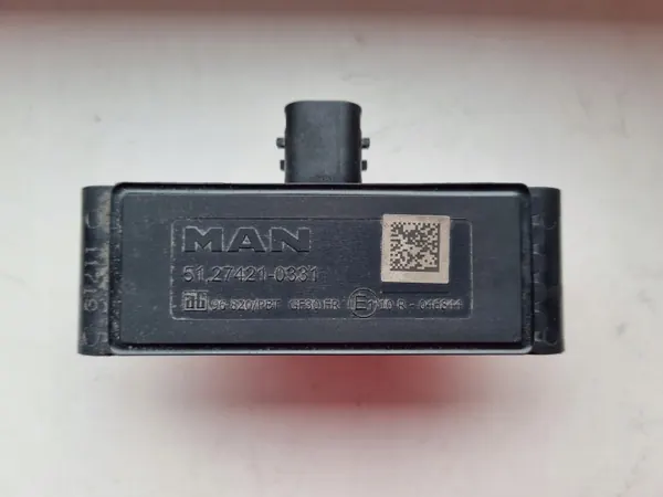 Sensor de presión de escape MAN 51274210331 - Usado image 2