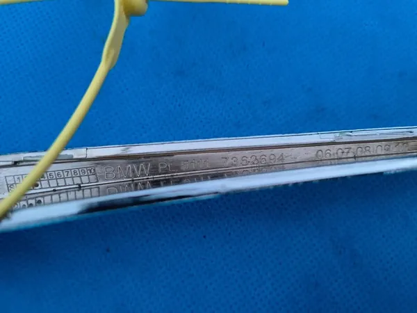 Vordere Stoßstangenverkleidung rechte Seite BMW 7 G11 G12 7362694 image 3