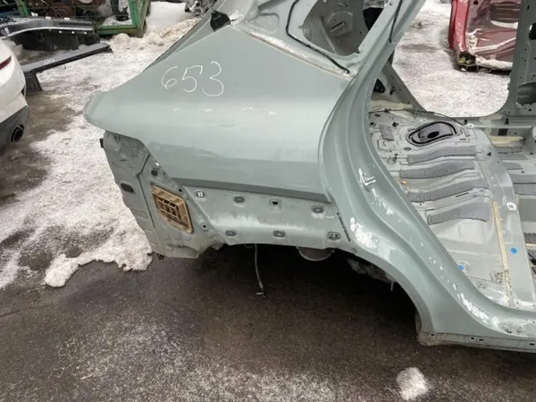 Aleta trasera derecha Hyundai Kona II 2023 OEM 292099 image 2